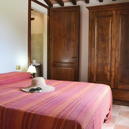 Holiday Olmo 06 Appartement Mengara